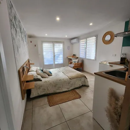 D'hote Appartement Sauve